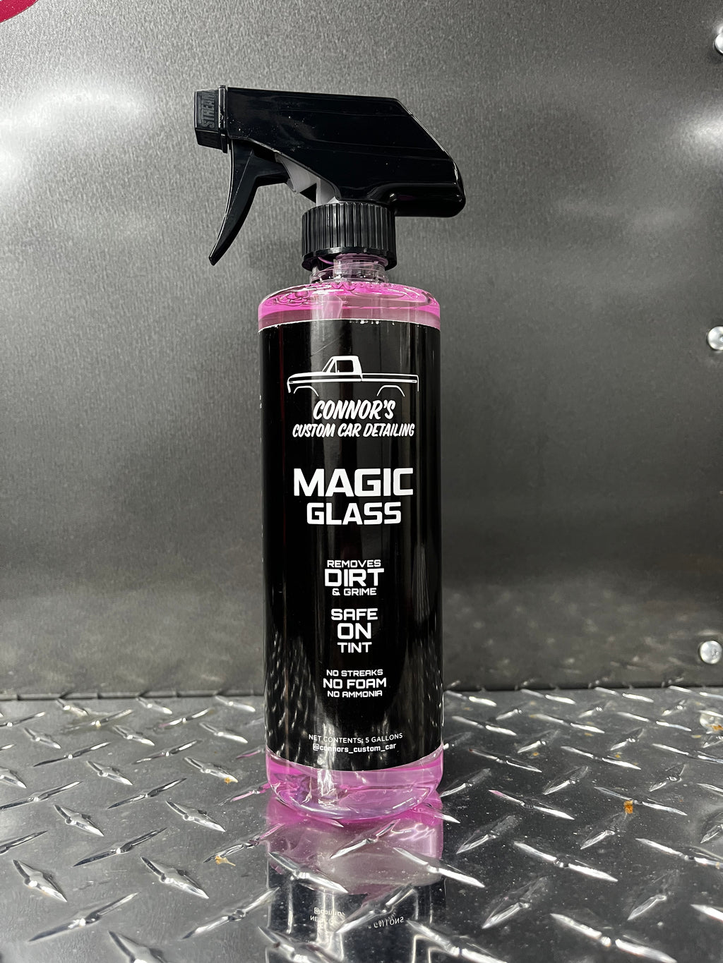 Magic Glass Cleaner - Gallon