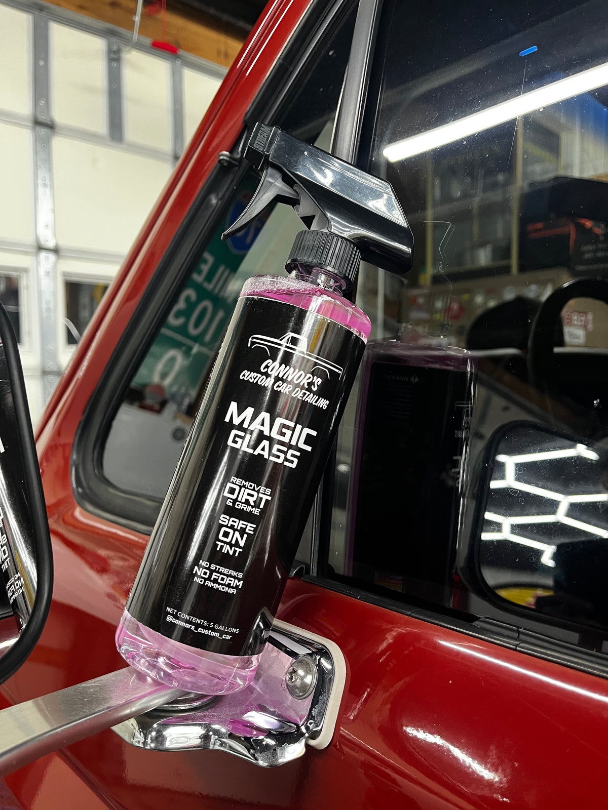 Magic Glass Cleaner - Gallon